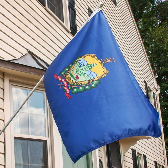 Vermont Outdoor Nylon Flag (Low-Medium Wind Areas)