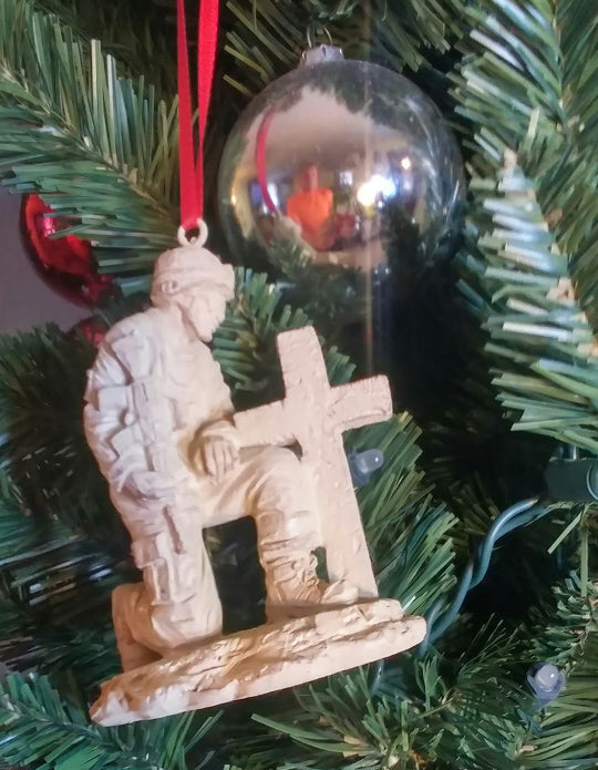 Hand Carved USA Kneeling Soldier Ornament *Clearance*